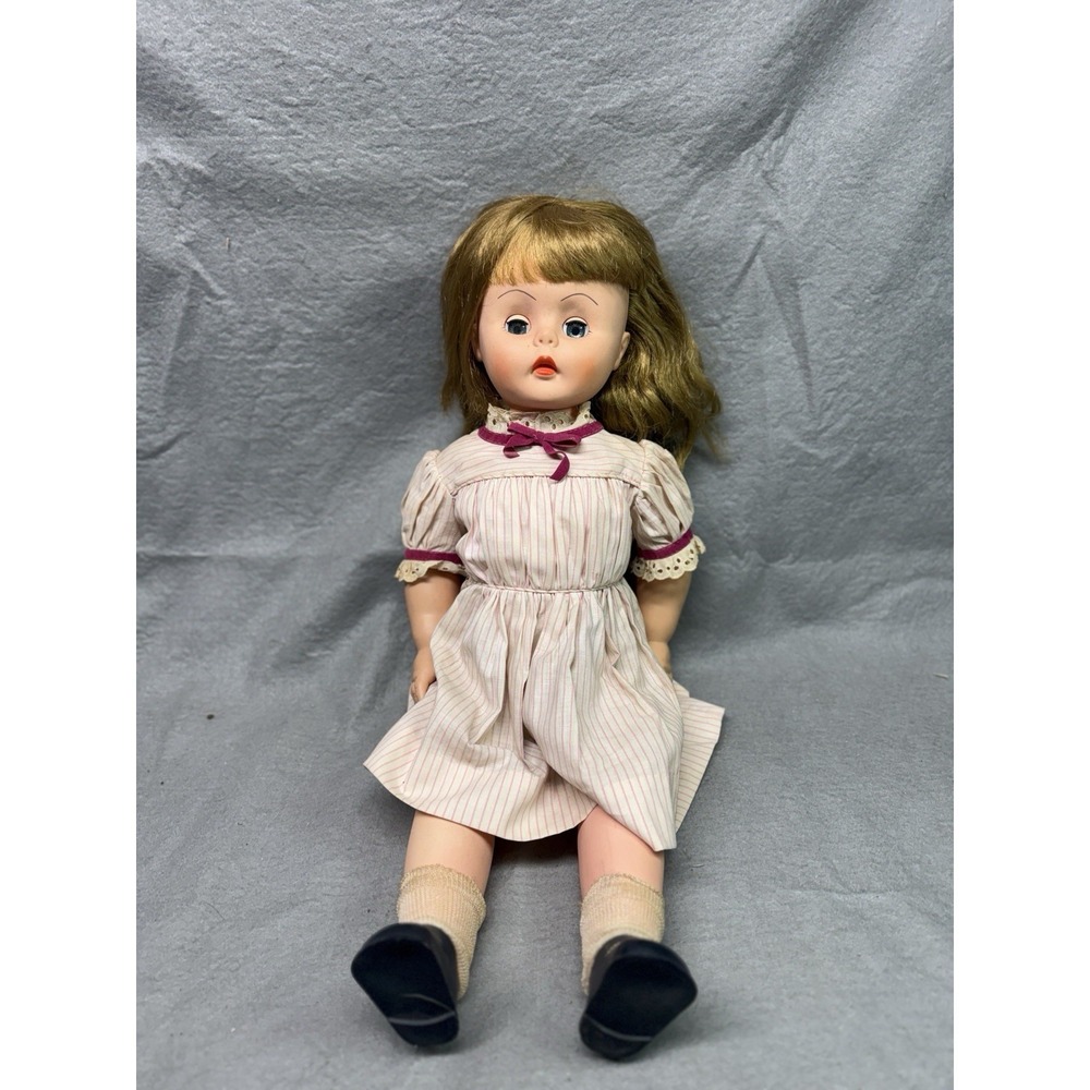 VTG Deluxe Reading Miss Beauty Parlor 24" Doll Rooted Hair Sleep Eyes Mark D3
